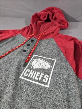 Kansas City Chiefs Hoodie Mens Small NFL Team Apparel Red Gray Double Graphic L